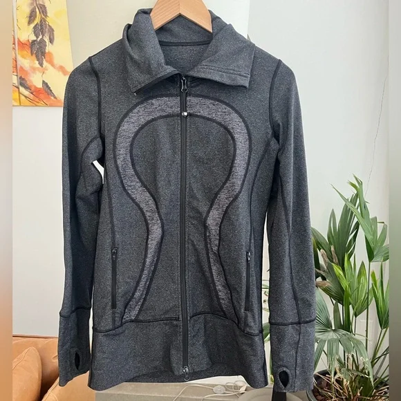 Lululemon In Stride Jacket - Picture 2 of 5